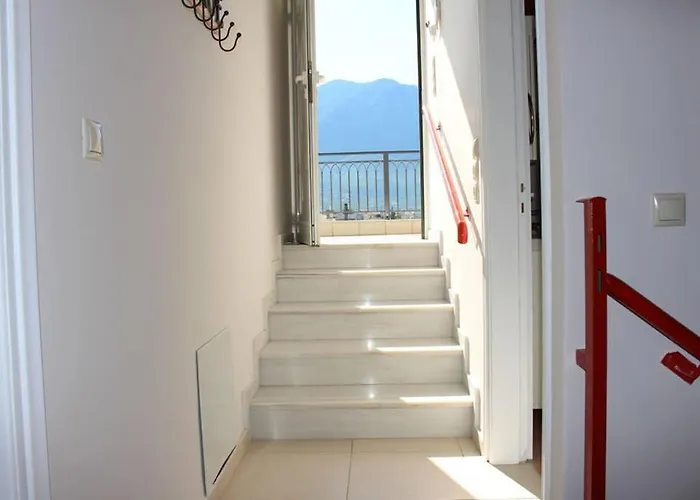 New Independent Loft, 360⁰ View, 5' Beach/center *