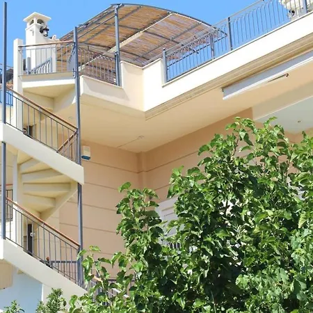 Lägenhet New Independent Loft, 360⁰ View, 5' Beach/center Kalamata