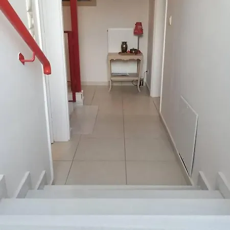 New Independent Loft, 360⁰ View, 5' Beach/center Apartment Kalamata