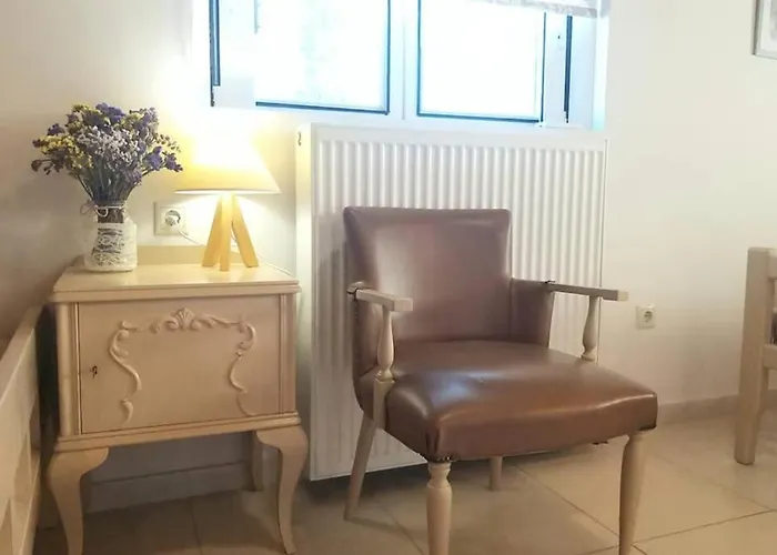 New Independent Loft, 360⁰ View, 5' Beach/center Apartment Kalamata