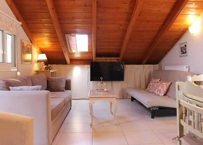 New Independent Loft, 360⁰ View, 5' Beach/center